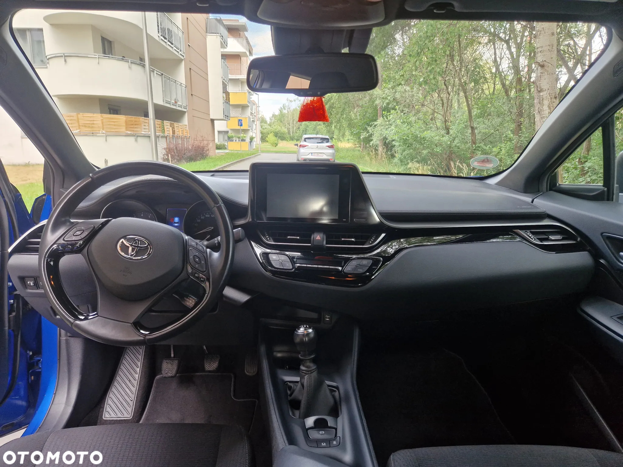 Toyota C-HR 1.2 T Active - 10
