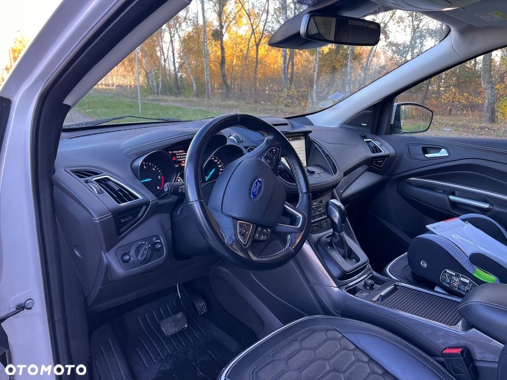 Ford Kuga 2.0 TDCi 4x4 Vignale - 18