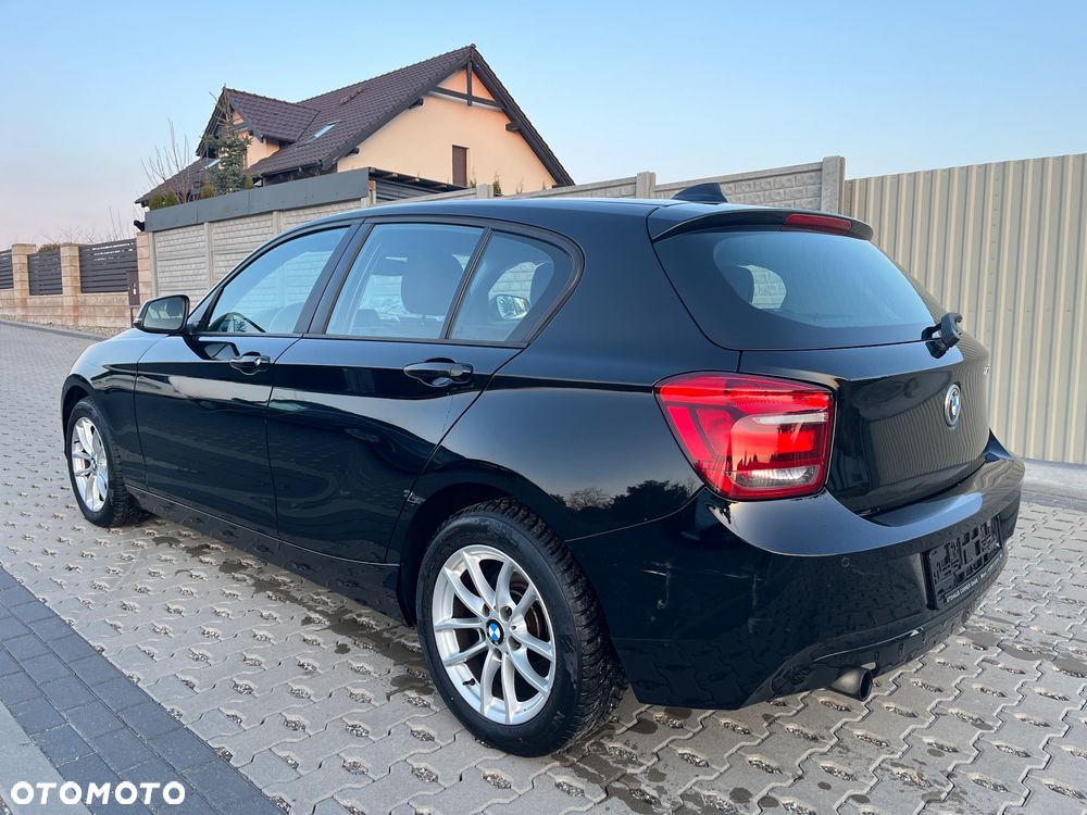 BMW Seria 1 116i - 7