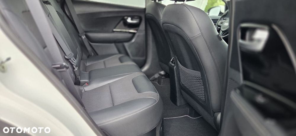 Kia Niro 1.6 GDI 2WD Vision - 26