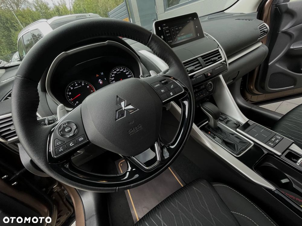 Mitsubishi Eclipse Cross 1.5 T-MIVEC ClearTec CVT 2WD Diamant Edition Plus - 28