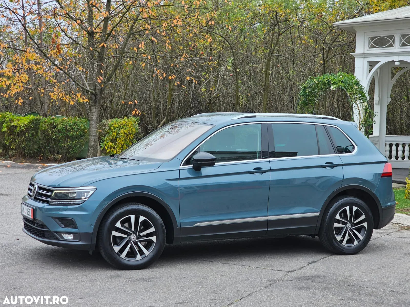 Volkswagen Tiguan 2.0 TDI SCR DSG IQ.DRIVE - 2