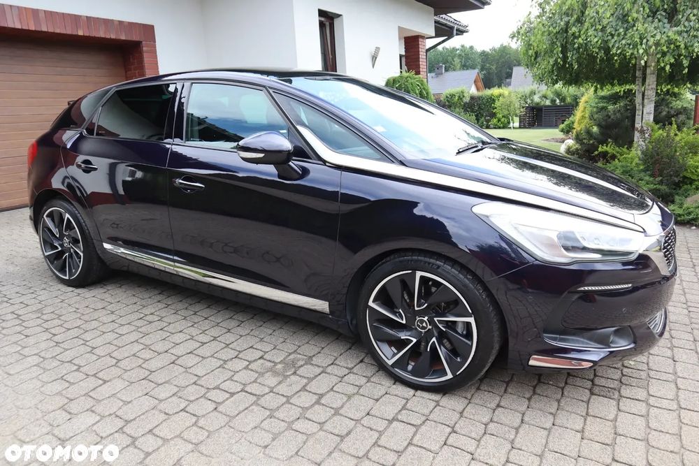DS Automobiles DS 5 - 7