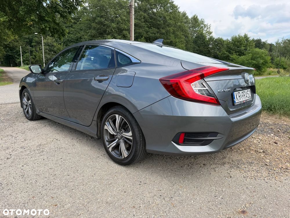 Honda Civic 1.5 T Executive CVT - 7