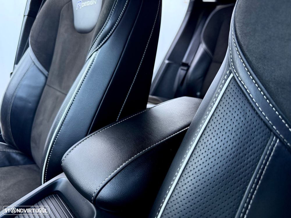 Volvo V40 1.6 D2 R-Design - 44