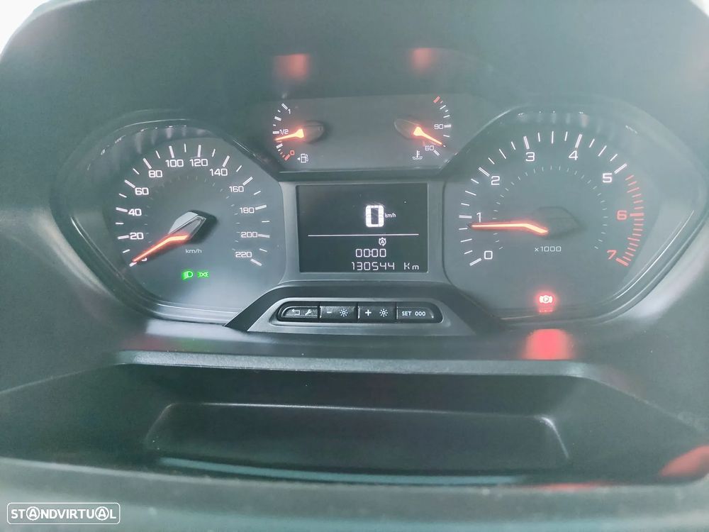 Peugeot Partner 1.5 BlueHDi Premium Longa - 8
