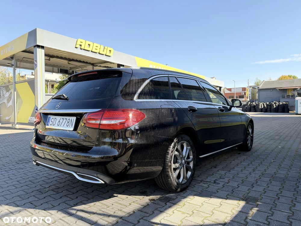 Mercedes-Benz C-Class 2016 photo 3