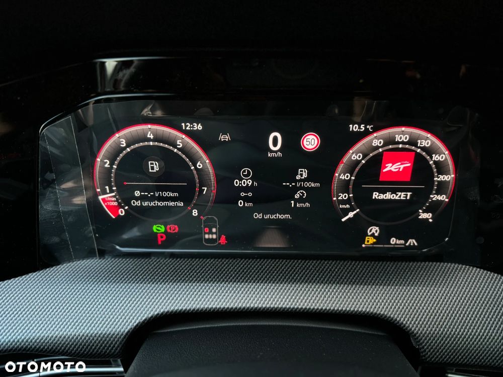 Volkswagen Golf - 16