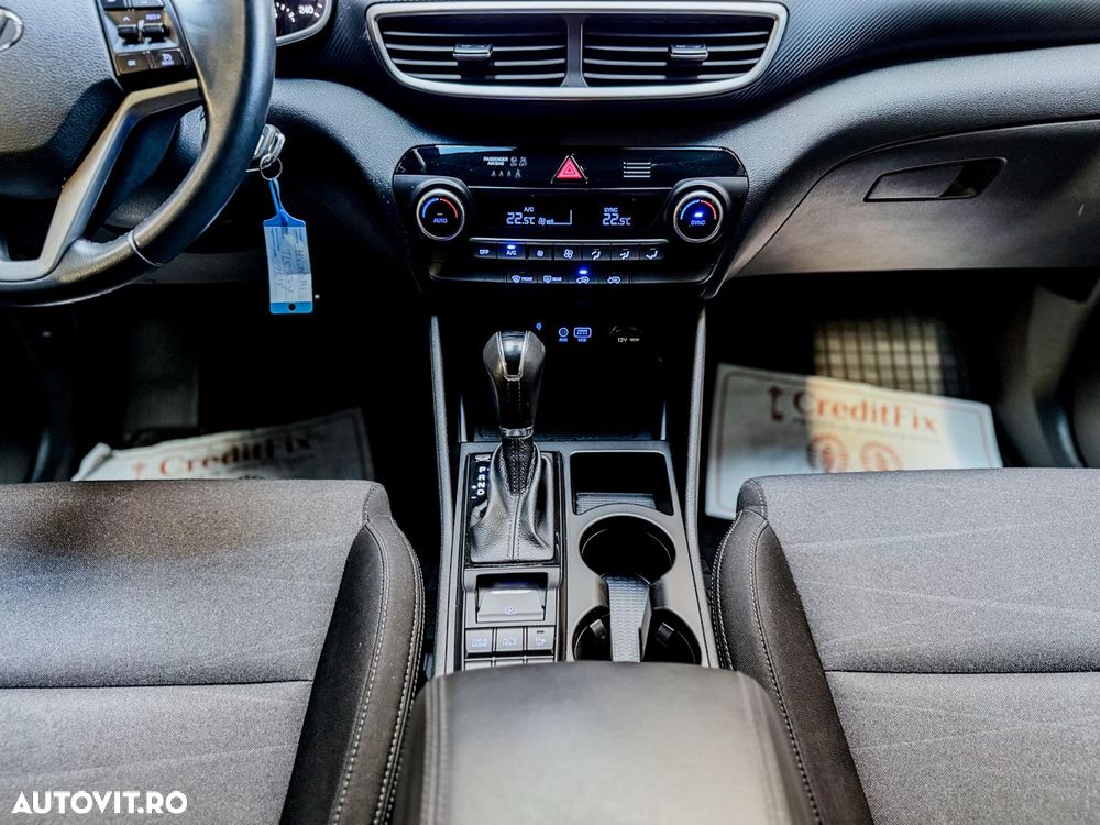 Hyundai Tucson blue 1.6 CRDi 2WD DCT Pure - 17