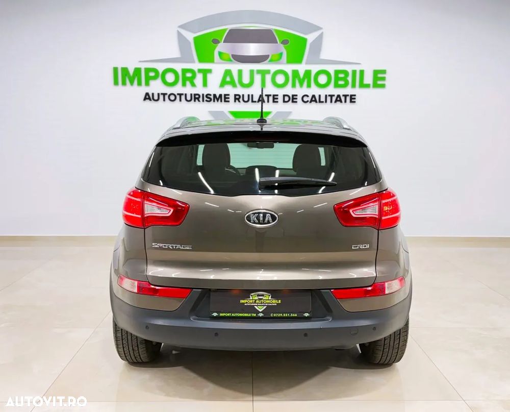 Kia Sportage 2.0 CRDI AWD Aut. Spirit - 5