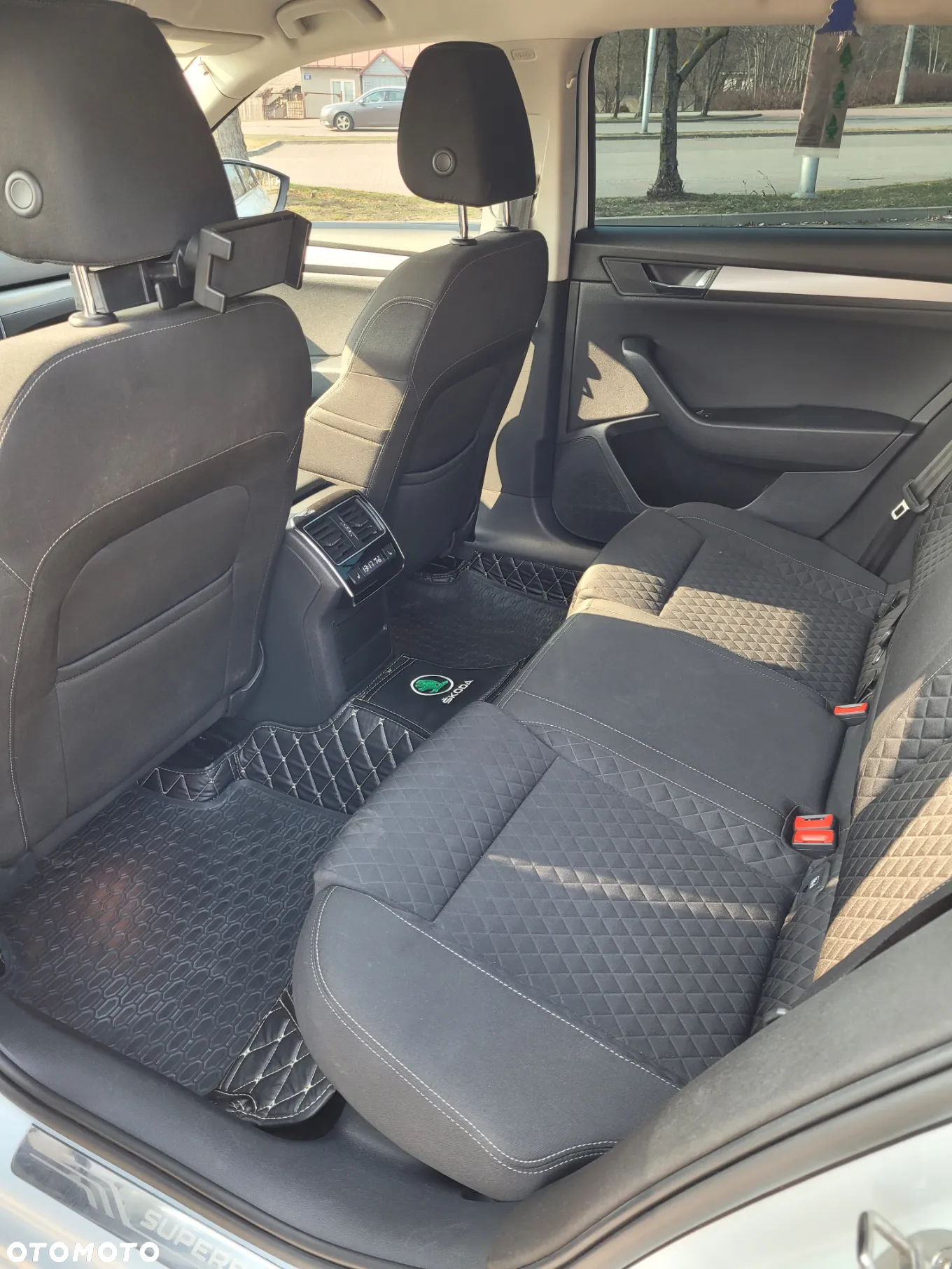 Skoda Superb 1.8 TSI Style DSG - 5