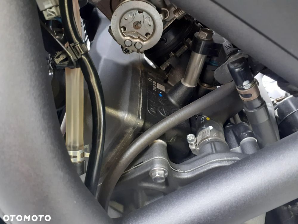 Honda NC - 25