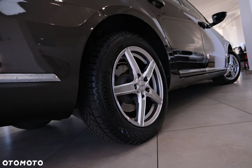 Volkswagen Passat 1.4 TSI Trendline - 11