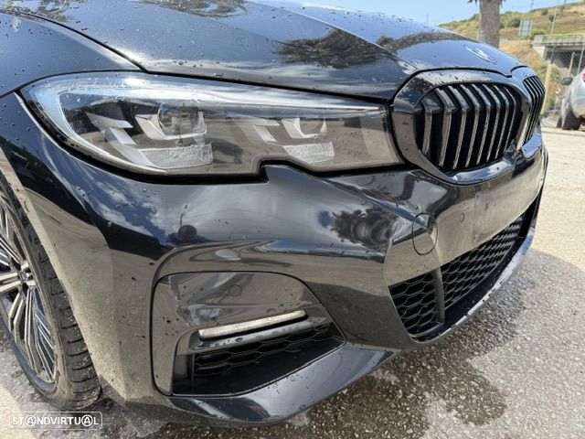 BMW 320 - 13