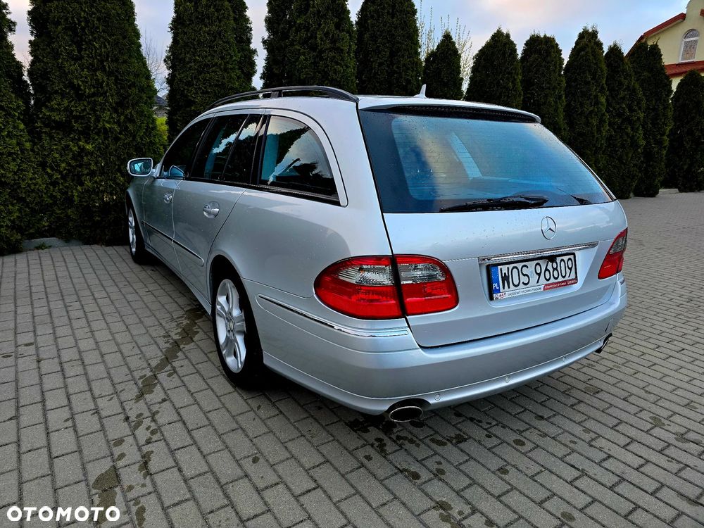 Mercedes-Benz Klasa E 320 CDI 7G-TRONIC Avantgarde BusinessEDITION - 4