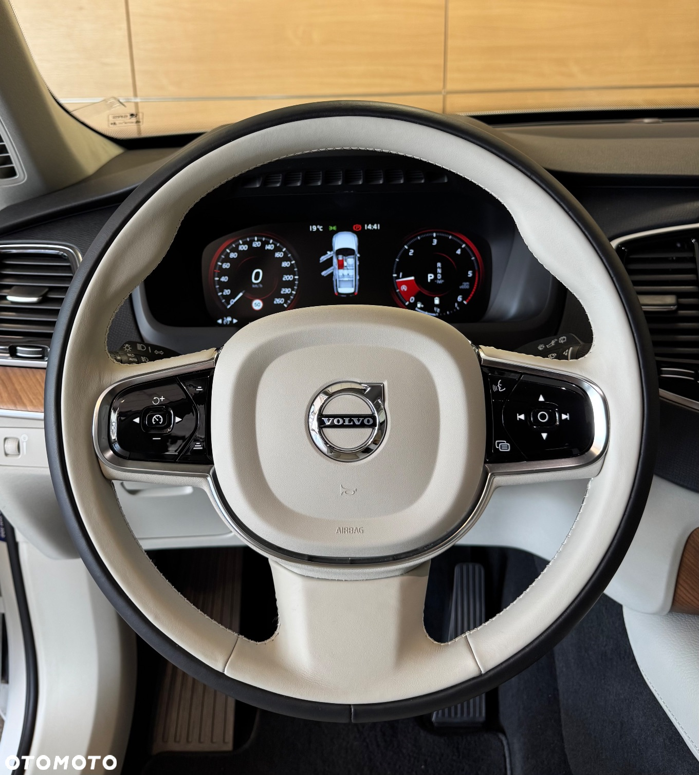 Volvo XC 90 - 19