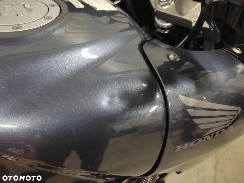 Honda CBF - 9