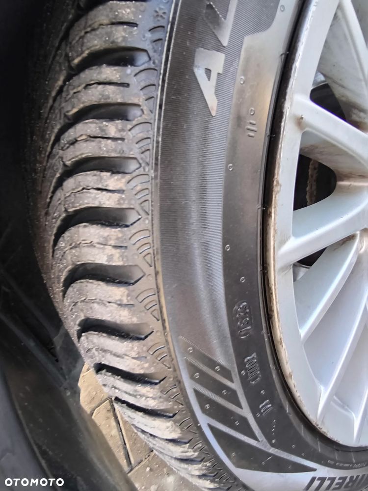 BMW Seria 3 330xi - 38