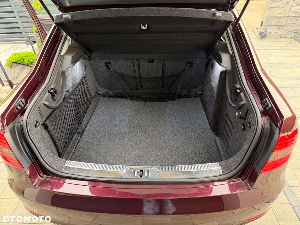 Skoda Superb 1.8 TSI Elegance DSG - 23