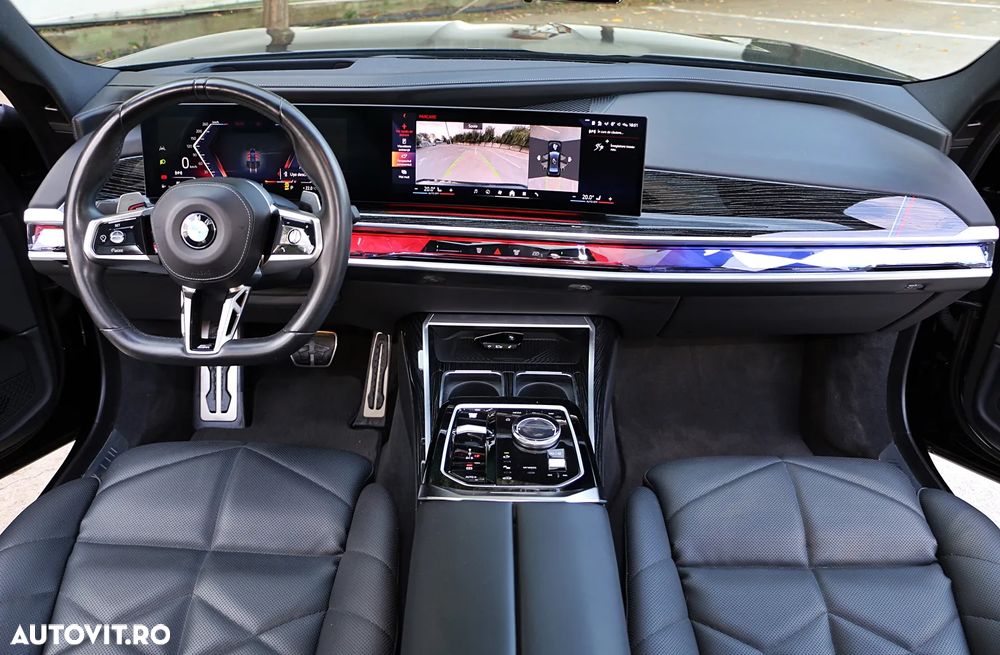 BMW Seria 7 740d xDrive MHEV - 23