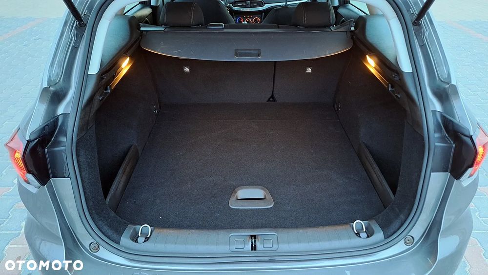 Fiat Tipo 1.4 16V More - 24