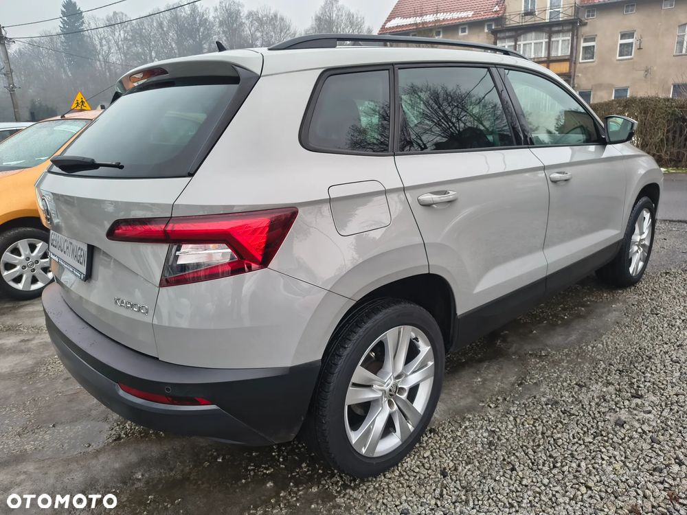 Skoda Karoq 1.0 TSI 4x2 Style DSG - 6