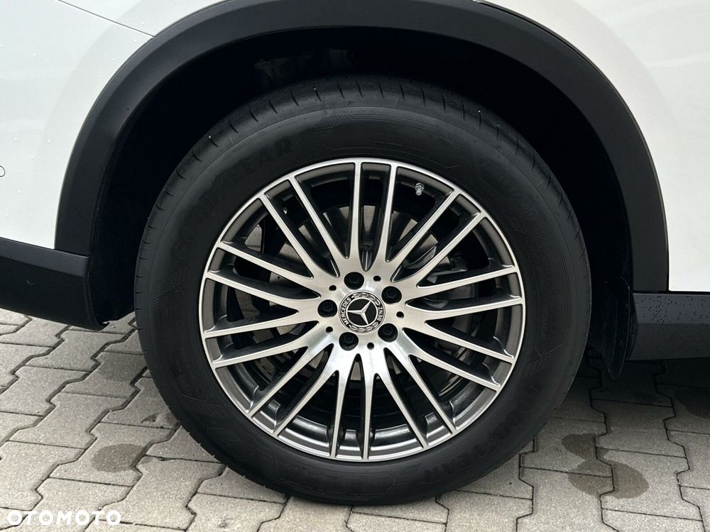 Mercedes-Benz GLC - 6