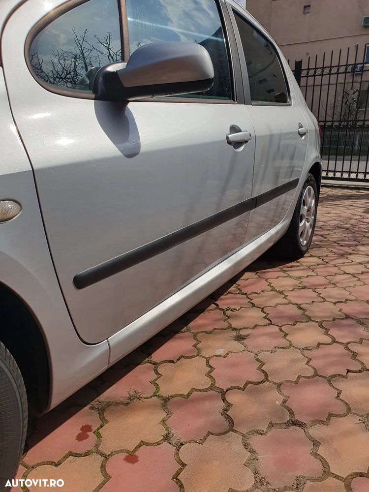 Peugeot 307 1.4HDi XR - 6