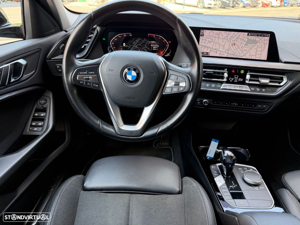 BMW 118 i Aut. Sport Line - 10