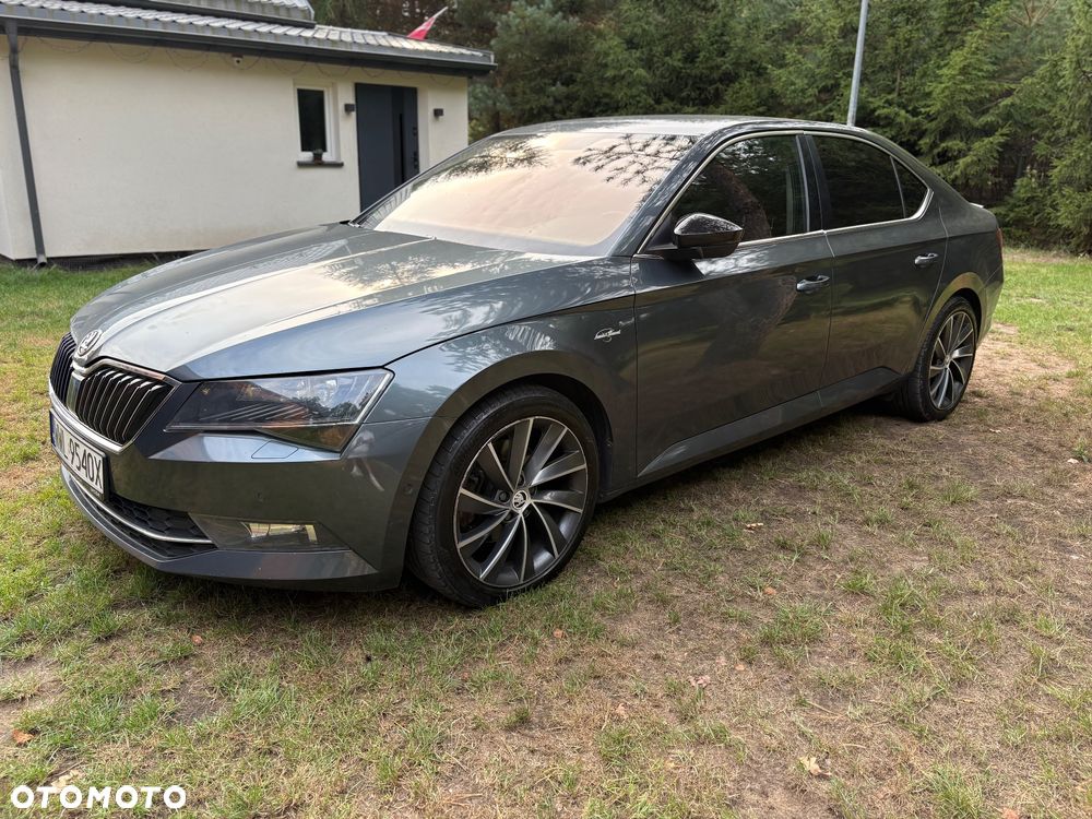 Skoda Superb 2.0 TDI 4x4 L&K DSG - 9