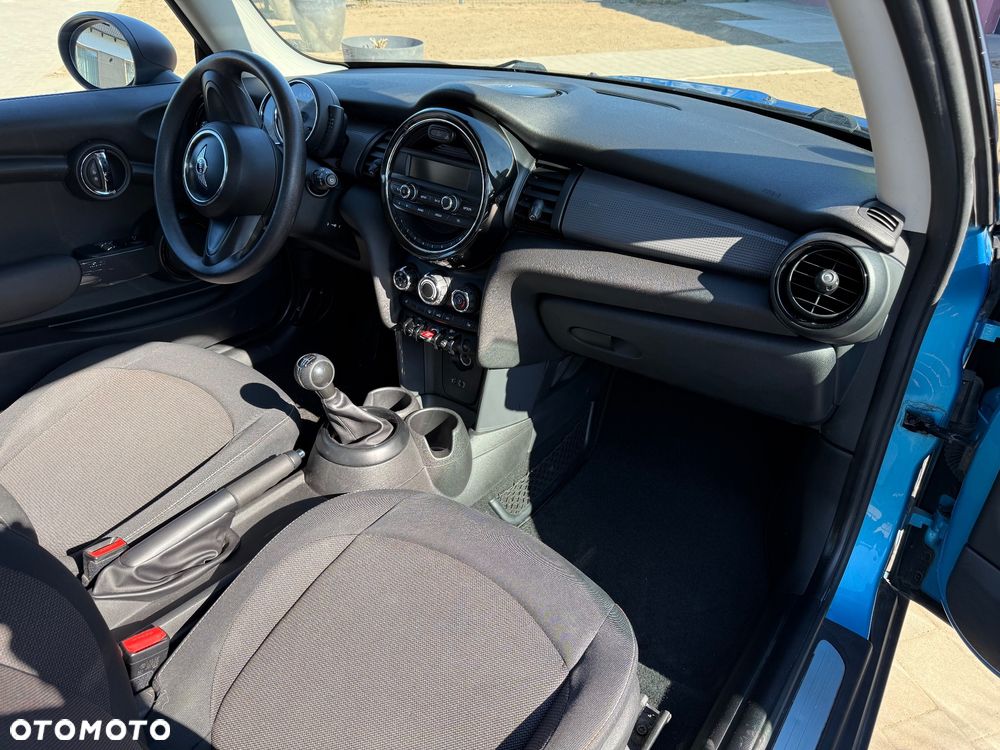 MINI ONE Blackyard - 26