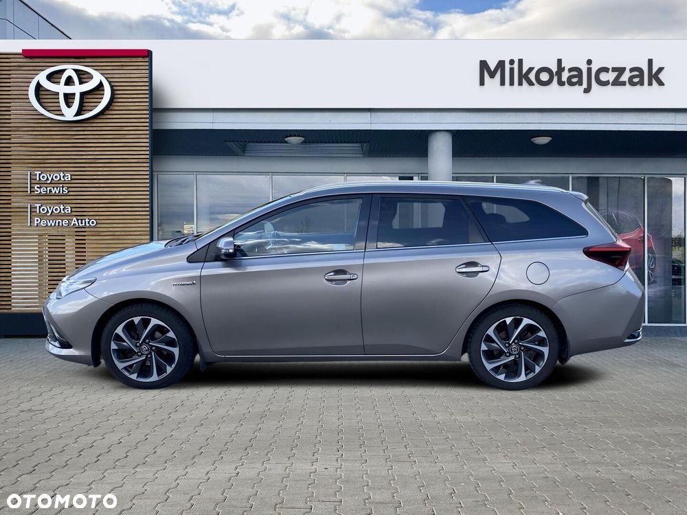 Toyota Auris Hybrid 135 Comfort - 10