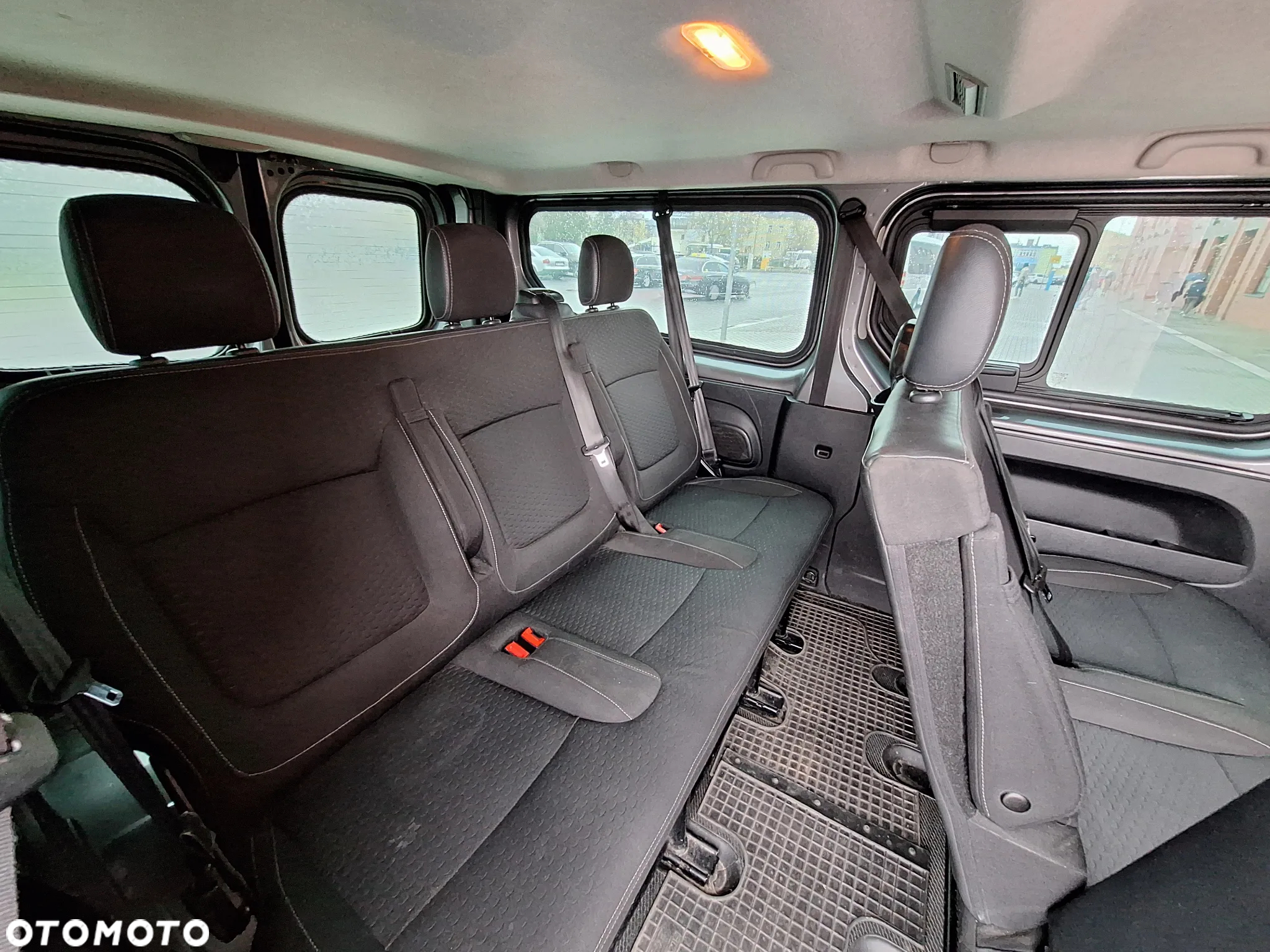Opel Vivaro - 7