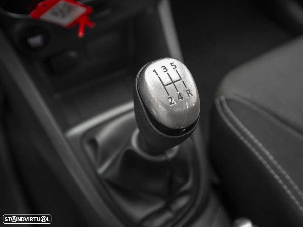 Renault Clio 1.5 dCi Zen - 17
