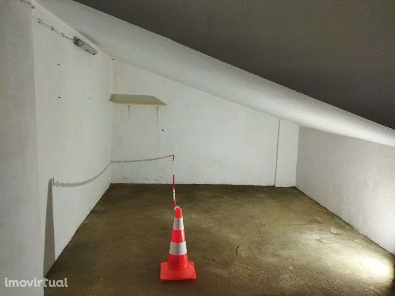 Garagem Box - Motas - Grande imagem: 3/5