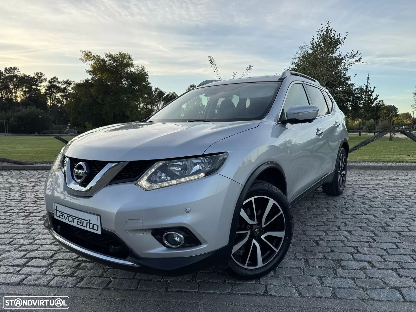Nissan X-Trail - 1