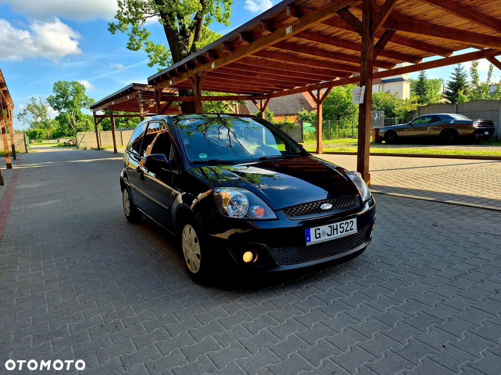 Ford Fiesta - 4