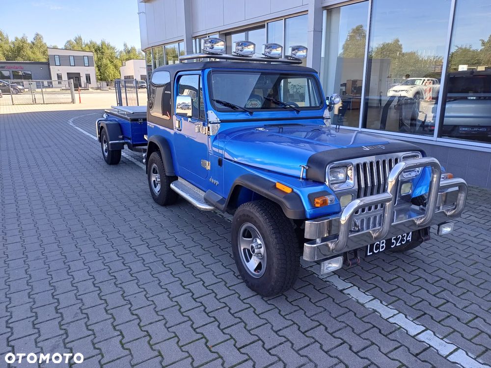 Jeep Wrangler - 2