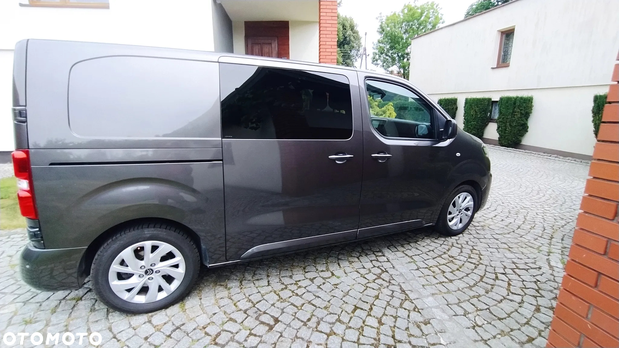 Citroën Jumpy Combi 2.0 BlueHDi M 2,8t (bryg.) - 10
