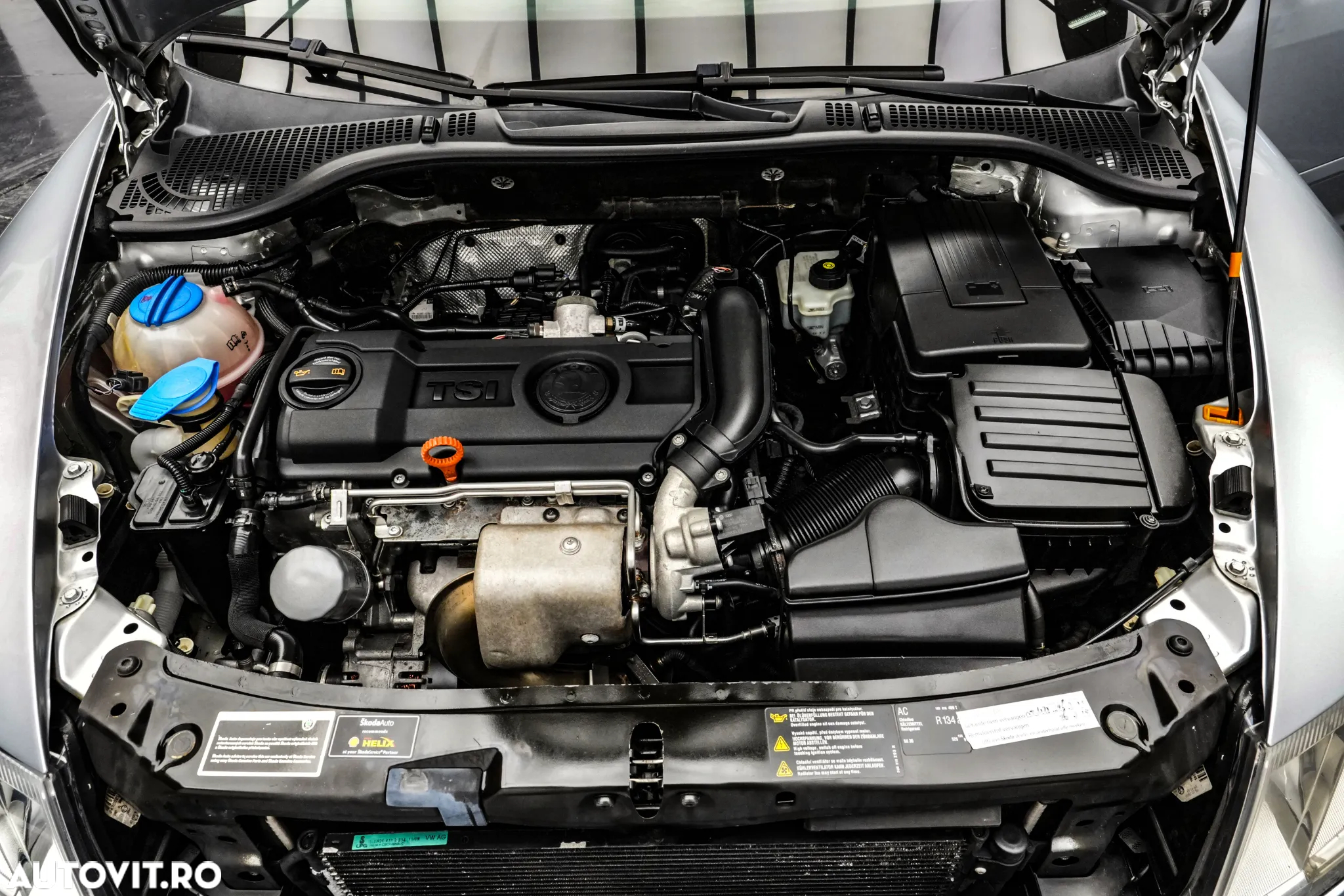 Skoda Octavia 1.4 TSI Bussiness - 19