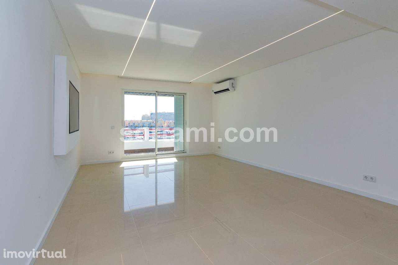 Apartamento T1+1 Venda em Quarteira,Loulé - Grande imagem: 5/32