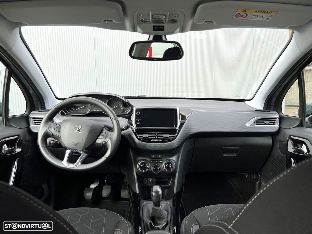 Peugeot 2008 1.5 BlueHDi Style - 12