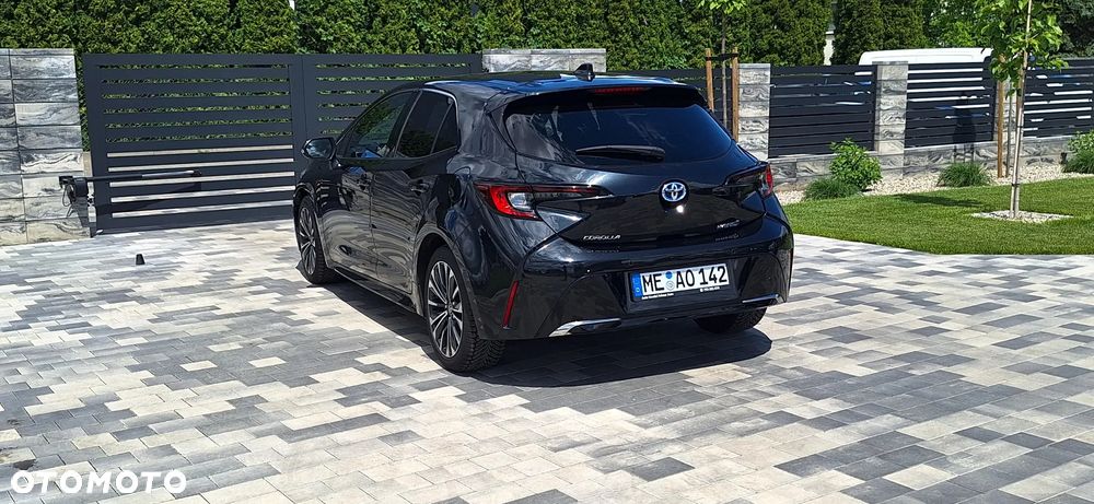 Toyota Corolla - 11