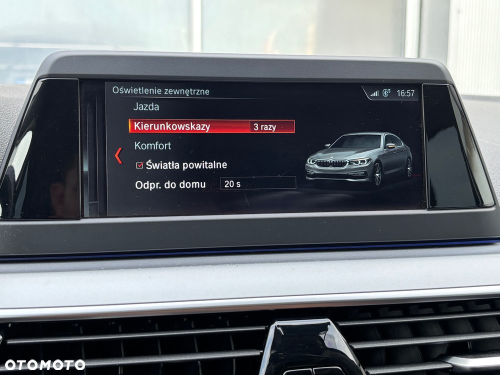 BMW Seria 5 520d - 24