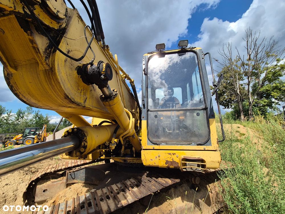 Komatsu pc210lc - 6