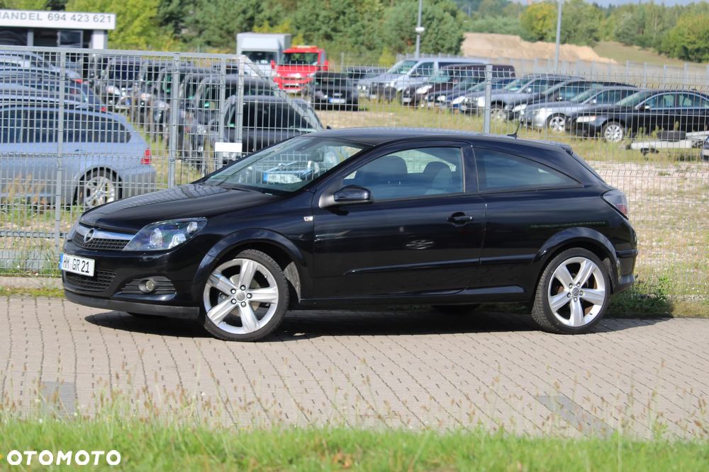 Opel Astra 2009 photo 3