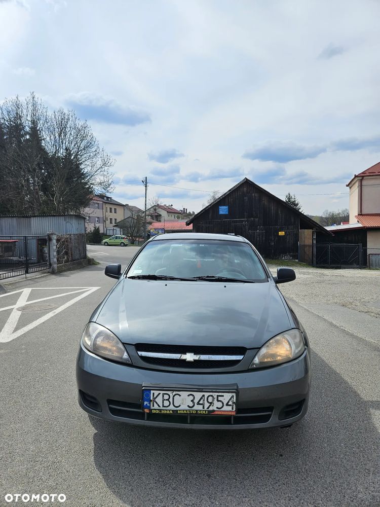 Chevrolet Lacetti - 4
