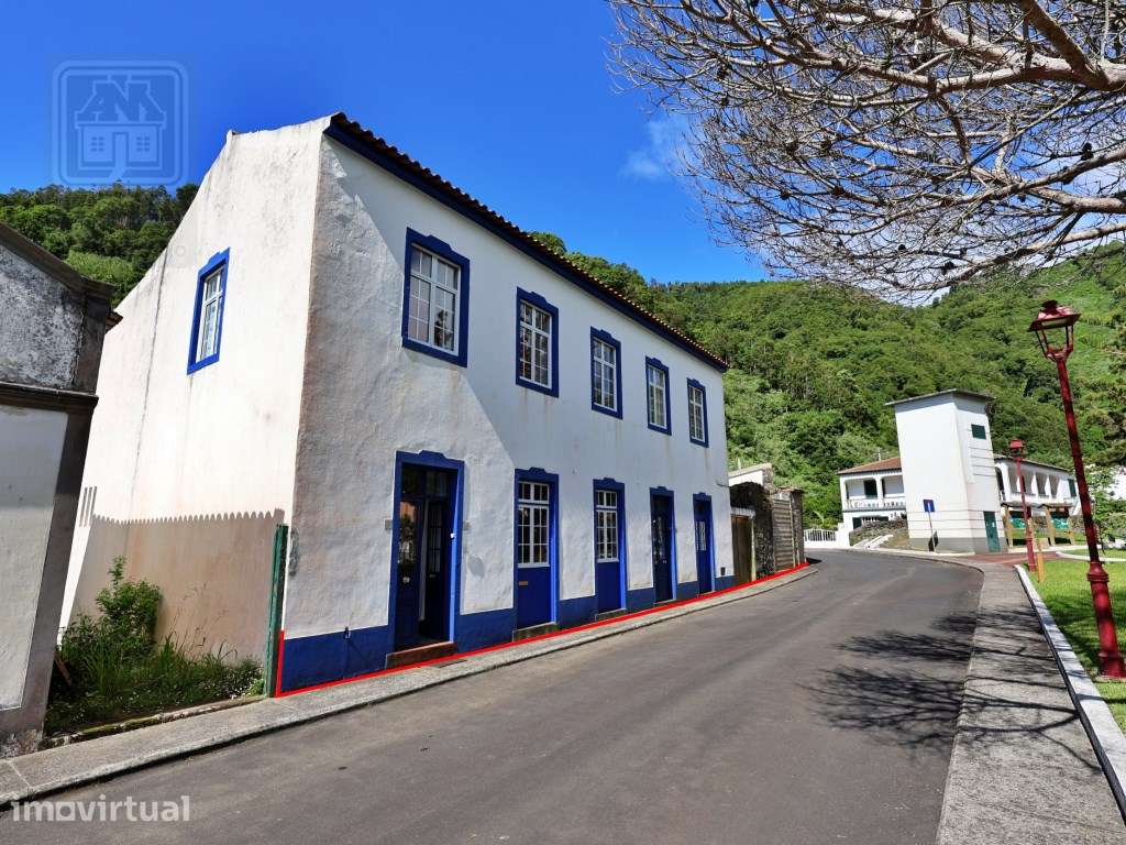 AMPLA MORADIA para VENDA com Licença AL - Faial da Terra, Povoação,... - Grande imagem: 3/60