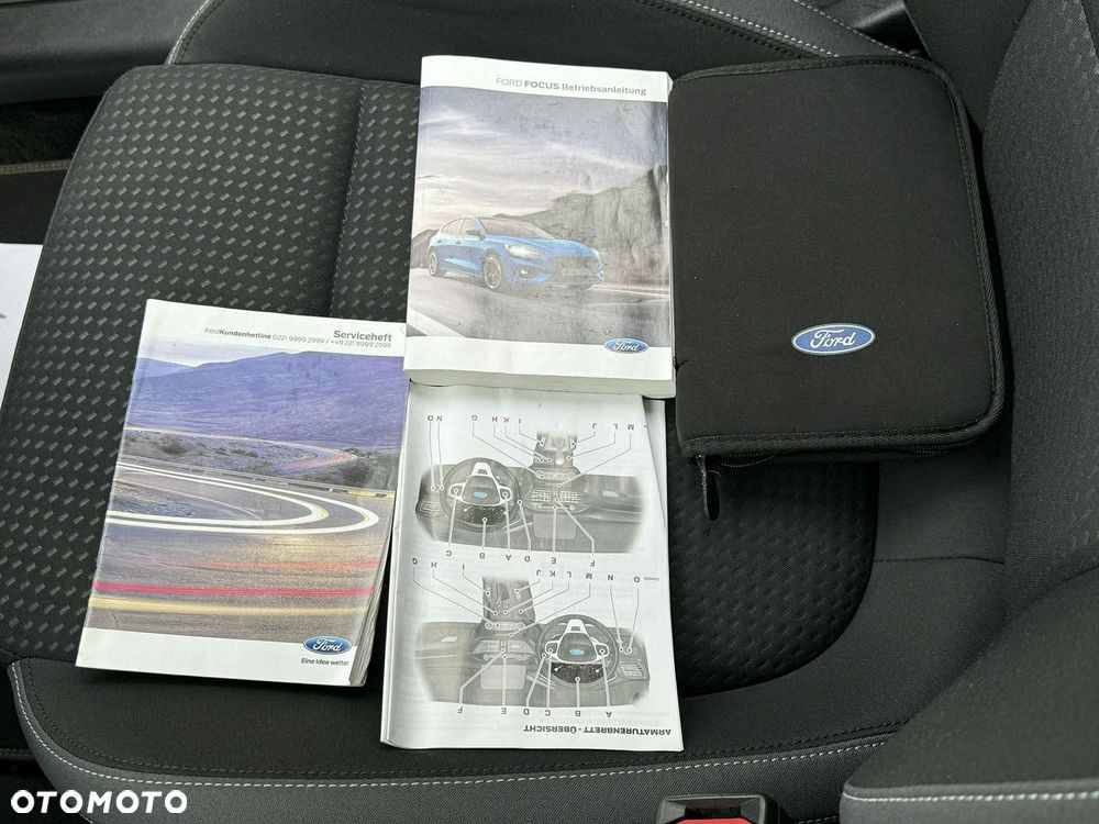 Ford Focus - 17