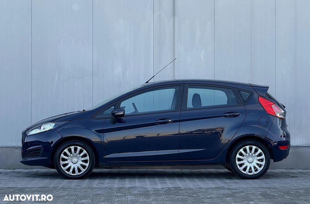 Ford Fiesta 1.5 TDCi Ambiente - 4